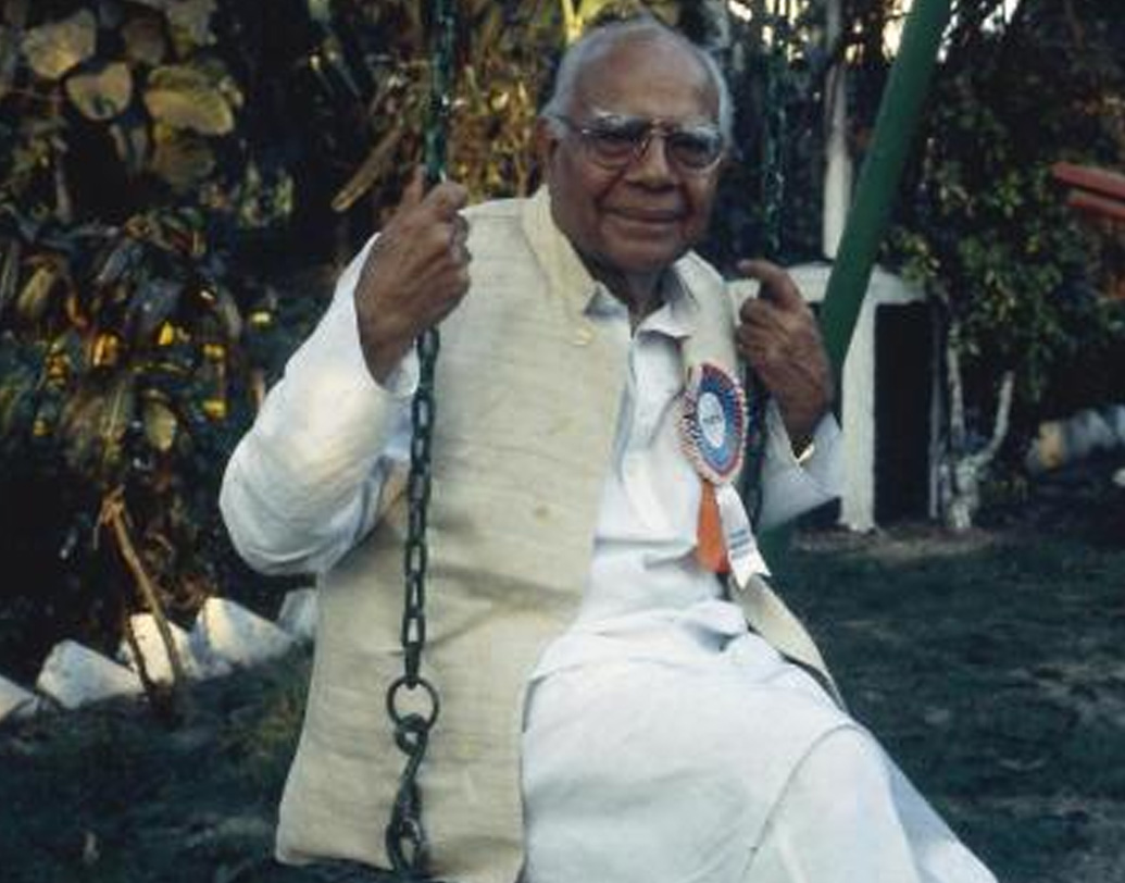 হাই প্রোফাইল ডিফেন্স মামলায় ছিলেন বলিষ্ঠ নাম। অসংখ্য বার অভিযুক্তদের হয়ে সওয়াল করেছেন আদালতে। হর্ষদ মেটা, কেতন পারেখ, ডেইডি অ্যাঙ্গাস, হাওয়ালা কাণ্ডে অভিযুক্ত এল কে আডবাণী, জেসিকা লাল হত্যাকাণ্ডে অভিযুক্ত মনু শর্মা, আন্ডারওয়ার্ল্ড ডন হাজি মস্তান— সবার হয়ে সওয়াল করেছেন তিনি।