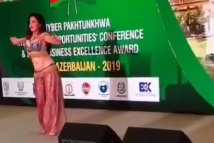 ‌Viral Video: Pakistan invites belly dancers in investment conference in Azerbaijan dgtl