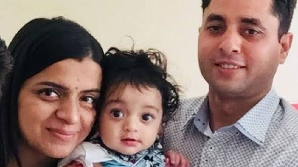 তাঁর এই পোড়া মুখটাকে কেউ যে কখনও ভালবাসতে পারবে, স্বপ্নেও ভাবেননি তিনি। ২০১১ সালে তাঁরই ছেলেবেলার বন্ধু অজয় চান্ডেলের সঙ্গে বিয়ে হয় তাঁর। তাঁদের একটি সন্তানও রয়েছে। সম্প্রতি রঙ্গোলি টুইটারে ওই আক্রমণের ঘটনায় দোষীর নাম প্রকাশ করেন। অবিনাম শর্মা। ২০১৭ সালে দেহরাদুন পুলিশ তাকে গ্রেফতার করে।