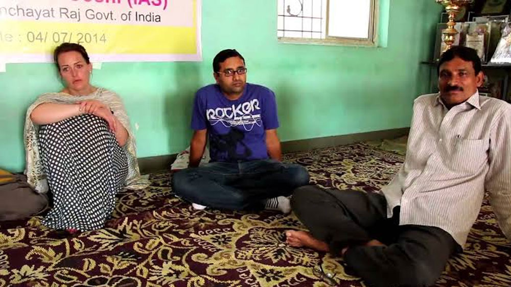 ১৯৮৯ সালে গ্রামের দায়িত্ব হাতে নিয়েই প্রথমে কতগুলো পরিকল্পনা করেন পোপটরাও। পরিকল্পনার প্রথমেই ছিল জল সঞ্চয়। মুম্বই এবং পুণে থেকে আসা মোট এক লাখ ২৫ হাজার লিটার জল দৈনিক সঞ্চয় করতে শুরু করেন তিনি। তার পাশাপাশি বৃষ্টির জল ধরে রেখে শুরু হয় কৃষিকাজ।