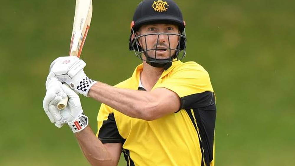 শন মার্শ ২০০৮ সালে আইপিএলের প্রথম সংস্করণে সবচেয়ে বেশি রান করে জিতেছিলেন অরেঞ্জ ক্যাপ। এ বারের নিলামে তাঁর বেস প্রাইস ছিল দেড় কোটি টাকা। কিন্তু কোনও ফ্র্যাঞ্চাইজি তাঁকে নিতে চায়নি। যদিও বিগ ব্যাশ লিগে মেলবোর্ন রেনেগেডসের হয়ে এই বছর অসাধারণ ফর্মে রয়েছেন তিনি।