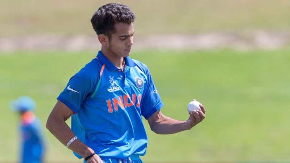 কমলেশ নাগারকোটি: বিশ্বকাপে ছয় ম্যাচে ৯ উইকেট নেন কমলেশ। বিশ্বকাপের পর কেকেআর-এর হয়ে খেলার সুযোগ পান। কিন্তু চোটের জন্য এখনও আইপিএল খেলা হয়নি এই তরুণ পেসারের। এ বারও তিনি আছেন নাইটদের সঙ্গেই।