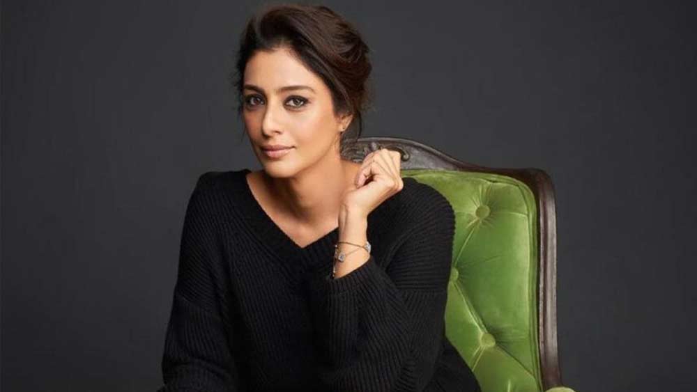 কিন্তু এত প্রতিভাময়ী একজন নারীর জীবনে কি সম্পর্ক আসেনি, তিনি কি প্রেমে পড়েননি?