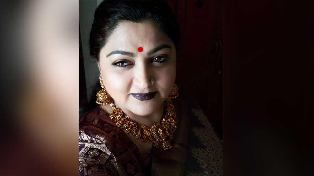 তাঁর বিরুদ্ধে মামলাও হয়। যদিও ২০১০ সালে সুপ্রিম কোর্ট সে সব মামলা খারিজ করে দেয়।