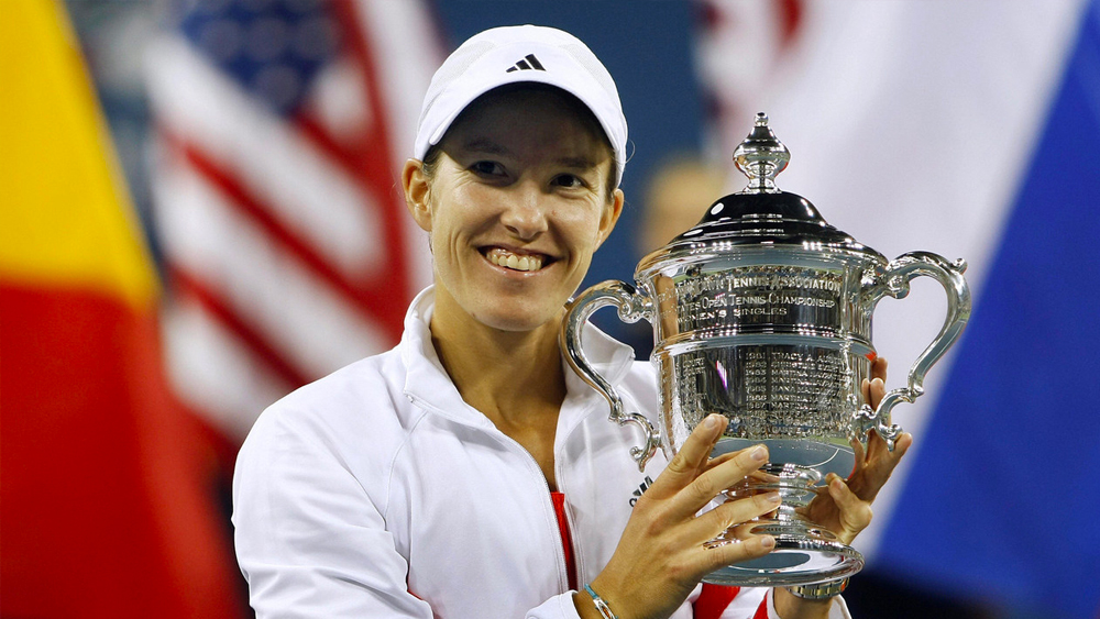 একটি সেটেও না হেরে ফরাসি ওপেন জিতলেন শিয়নটেক। তাঁর আগে ২০০৭-এ এই রেকর্ড ছিল জাস্টিন এনার। তবে এনা পর পর তিন বছর রোলাঁ গারোতে বিজয়িনী হন। এই রেকর্ড এখনও অধরা।