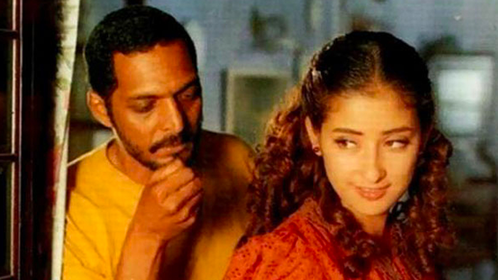 ‘খামোশি’-তে মনীষার বিপরীতে সলমন খান। হিরোইনের বাবার চরিত্রে নানা পটেকর। তবে পর্দায় বাইরে গাঢ় হয়েছিল নানা-মনীষার সম্পর্ক। সে সময়ই ফিল্মি ম্যাগাজিনের পাতায় উঠে আসে তাঁদের কিস্সা।