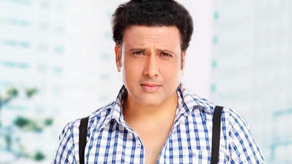 ব্যক্তিগত জীবনে তিনটি জিনিস খুব গুরুত্বপূর্ণ গোবিন্দর জীবনে। তাঁর মায়ের নির্দেশ, তাঁর পুজো করার সময় এবং তাঁর ডায়েট। এই তিনটি বিষয়ে এক চুল এ দিক থেকে ও দিক হওয়ার উপায় নেই।