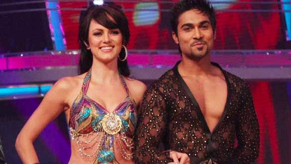 ‘ঝলক দিখলা যা’ ডান্স রিয়্যালিটি শো-এর চতুর্থ মরসুমে তিনি সেকেন্ড রানার আপ হয়েছিলেন।