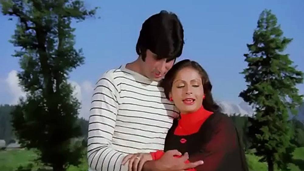 এর পর ‘কসমে ওয়াদে’, ‘রাজিয়া সুলতানা’-সহ একাধিক ছবির অফার আসে তাঁর কাছে। পার্শ্ব চরিত্রেই জনপ্রিয় হয়ে ওঠেন তিনি।