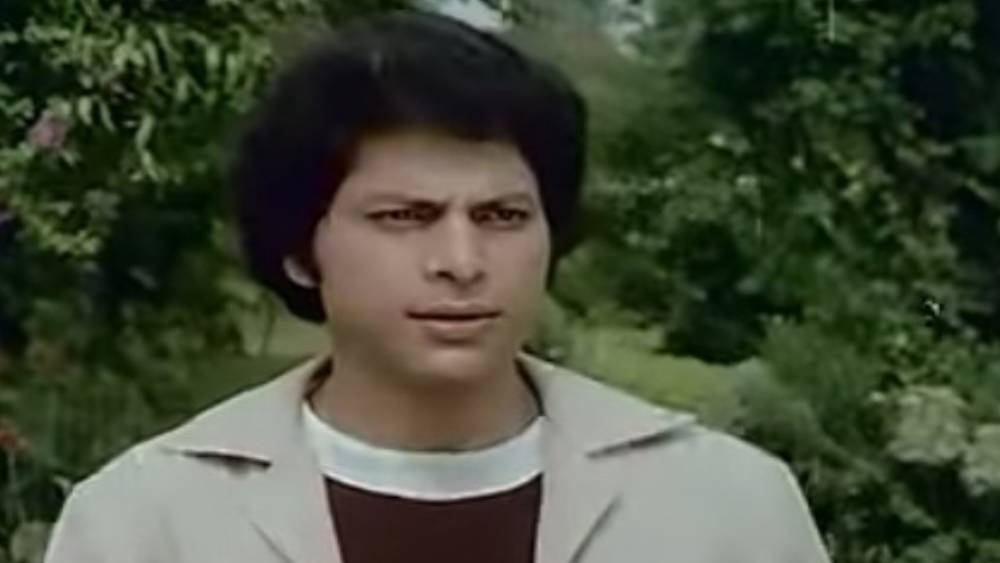 ৮০-র দশকে টেলিভিশনে কেরিয়ার শুরু তাঁর। ১৯৮৬-১৯৮৭ সালে বিজয়েন্দ্র অভিনীত ‘বুনিয়াদ’-কে এখনও ক্লাসিক হিসেবে ধরা হয়। এ ছাড়াও ‘কথাসাগর’, ‘বিক্রম-বেতাল’-এও অভিনয় করেন তিনি। দূরদর্শনের জনপ্রিয় ধারাবাহিকের কারণেই পরিচিত মুখ হয়ে ওঠেন বিজয়েন্দ্র।