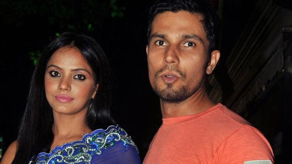 একটি ছবিতে নীতু চন্দ্রর সঙ্গে অভিনয় করেন। ক্রমে তাঁদের আলাপ ঘনিষ্ঠ হয়। সখ্যতা গড়ে ওঠে দুই পরিবারের মধ্যেও। কিন্ত পরে তাঁদের সম্পর্কও ভেঙে যায়।