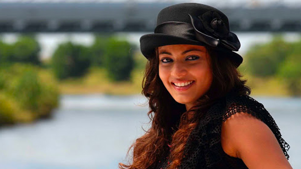 বড় পর্দা থেকে হারিয়ে গেলেও কোনও কোনও অনুষ্ঠানে এখনও দেখা যায় স্নেহাকে। সম্প্রতি অভিনয় করছেন ওয়েবসিরিজ ‘এক্সপায়ারি ডেট’-এ। যদিও সেটি এখনও মুক্তি পায়নি।