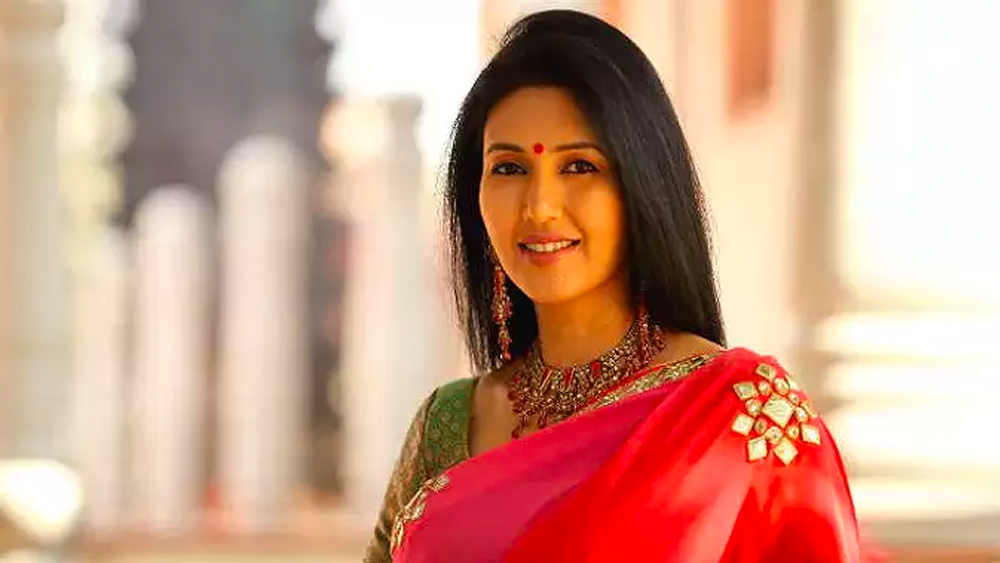 আদতে উত্তরপ্রদেশের মেয়ে দীপ্তির জন্ম মেরঠে। ১৯৬৭ সালের ৩০ সেপ্টেম্বর। তবে তাঁর স্কুলজীবন কেটেছে দিল্লিতে। উচ্চশিক্ষার সময় আবার মেরঠে চলে যান। ভর্তি হন মেরঠ বিশ্ববিদ্যালয় বা আজকের চৌধুরী চরণ সিংহ বিশ্ববিদ্যালয়ে।