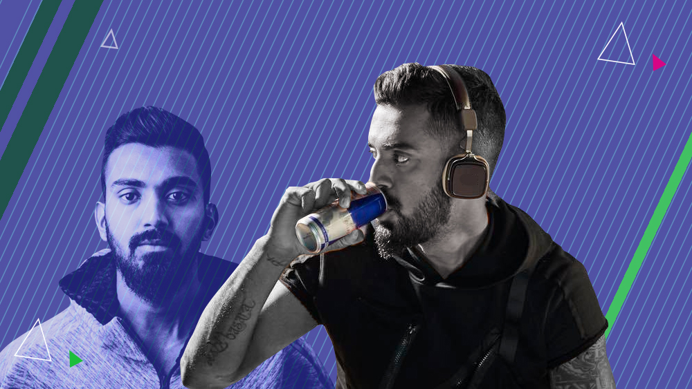 লোকেশ রাহুল: এ বারের আইপিএলে অরেঞ্জ ক্যাপের অন্যতম দাবিদার। জনপ্রিয়তাও বাড়ছে পাল্লা দিয়ে। বিজ্ঞাপনেও চোখে পড়ছে তাঁকে। এমপিএল ক্রিকেট হোক বা রিজার্ভ ব্যাঙ্কের বিজ্ঞাপন, রাহুলই এখন অন্যতম ভরসা তাদের প্রচারের। কোটি টাকা ছুঁই ছুঁই আয় করেন শুধু বিজ্ঞাপন থেকেই।