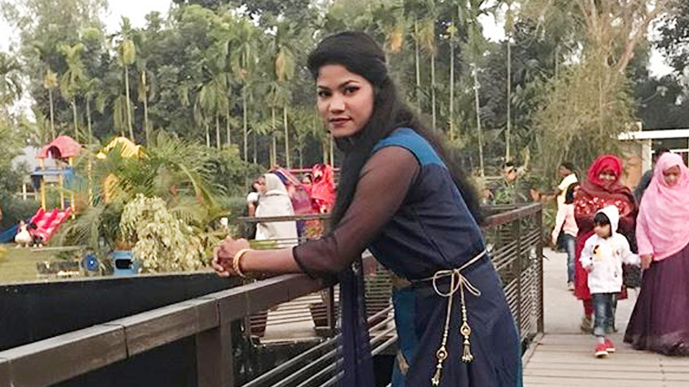 ছবি ভাইরাল হওয়াতে নিজের খুশি গোপন করেননি সানজিদা। বলেছেন, ‘‘আমার স্বামী নিজেই ক্রিকেটার। আমার পেশাদার জীবনের জন্য এটা ভাল দিক। এখন আরও সমর্থন পাব।’’