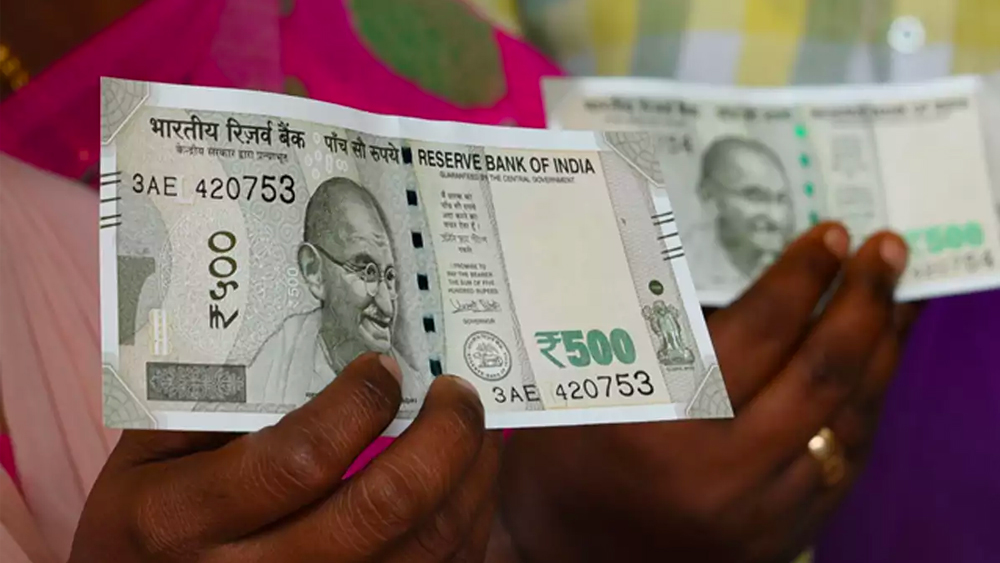 রাজ্য সরকারের থেকে কোনও অর্থসাহায্য চান না বিমলা। পরিবর্তে, তিনি চান, আগের সরকারের ঘোষিত প্রকল্প এখন রূপায়িত হোক।