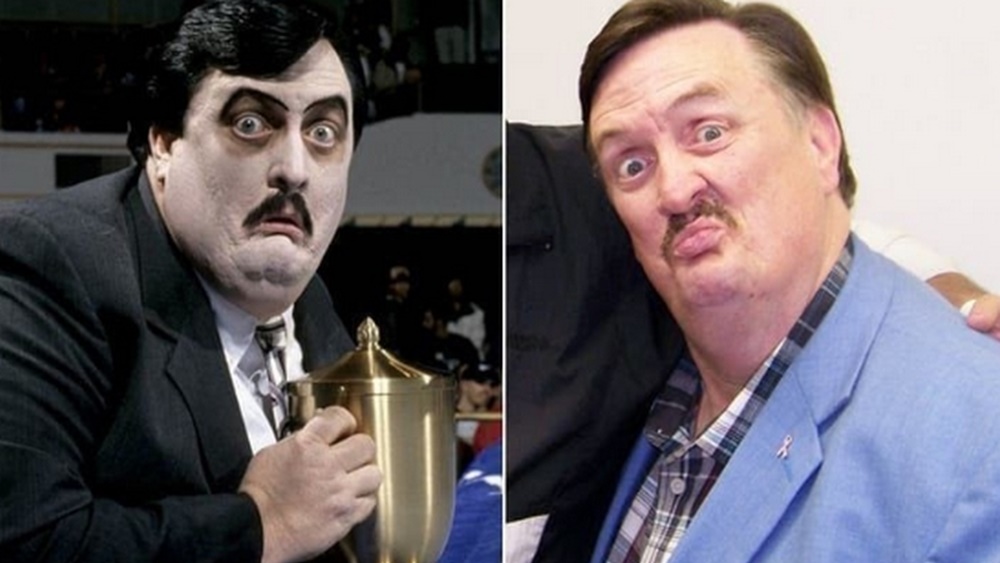 পল বিয়ারার কোনও দিন ডব্লিউ ডব্লিউ ই রেসলিং রিং-এ নামেননি। তবে কেন, আন্ডারটেকারদের মতো জনপ্রিয় রেসলারের ম্যানেজার হিসাবে পরিচিত ছিলেন। তাঁর প্রকৃত নাম উইলিয়াম আলভিন মুডি। ২০১৩ সালে হৃদ্‌রোগে মৃত্যু হয় তাঁর।