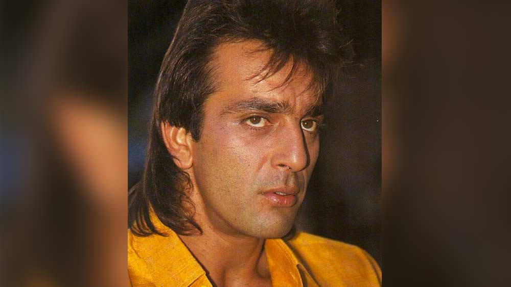 এর পরেই শুরু হয় গোলমাল। তিনি ৭০ দিন সময় দিলেও মাত্র ১০ দিন শ্যুটিংয়ে ডাকা হয় সঞ্জয় দত্তকে।