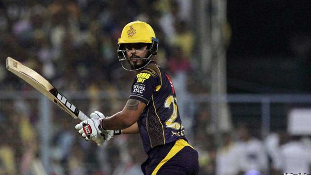 নীতীশ রানা: দিল্লি ক্যাপিটালসের বিরুদ্ধে শেষ ম্যাচে ৫৩ বলে ৮১ রানের ঝকঝকে ইনিংস খেলেছেন নীতীশ রানা। মূলত তাঁর এবং সুনীল নারাইনের ব্যাটের জোরেই ওই ম্যাচে ১৯৫ রানের টার্গেট রাখতে পেরেছিল কেকেআর। ফলে এ দিনের ম্যাচে ফের ওপেনিং স্লটে নীতীশের নামাটা প্রায় নিশ্চিত বলা যেতেই পারে।