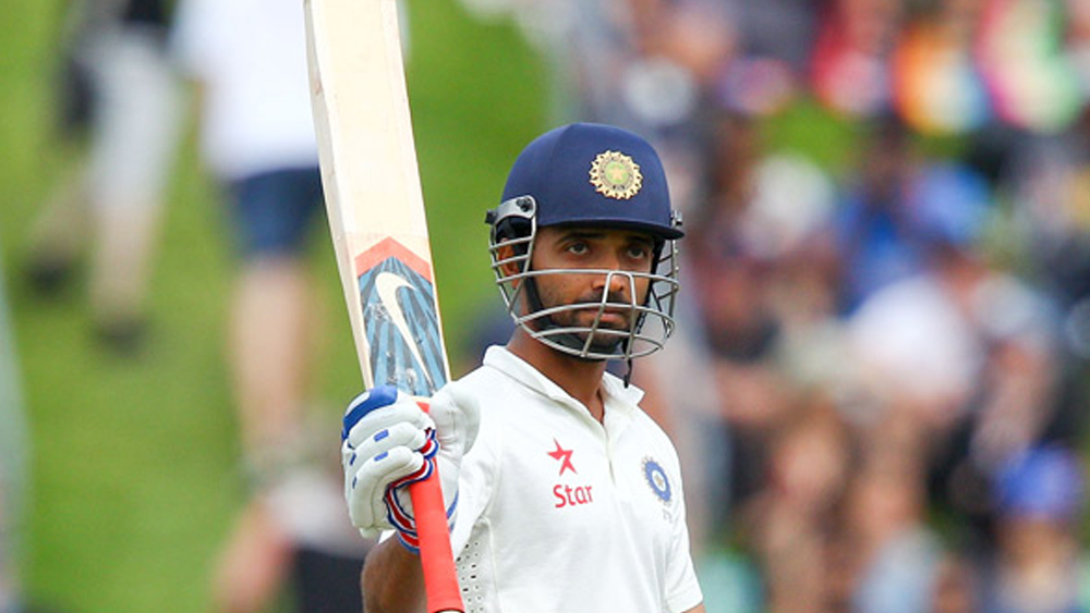 অজিঙ্কে রাহানে: বিদেশের মাটিতে বার বার নিজেকে প্রমাণ করলেও এই মুহূর্তে একেবারেই ফর্মে নেই অজিঙ্কে। তবে অজি সফরের চ্যালেঞ্জের মোকাবিলা করতে অজিঙ্কে কোহালিদের তুরুপের তাস হয়ে উঠতেও পারেন।