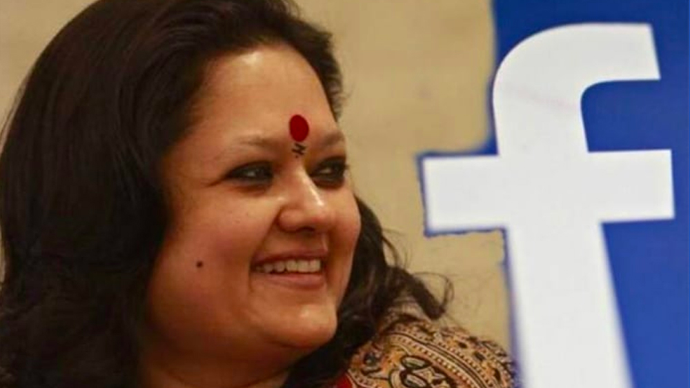 ভারতে ফেসবুকের ভাইস প্রেসিডেন্ট এবং ম্যানেজিং ডিরেক্টর অজিত মোহন অবশ্য প্রেস বিজ্ঞপ্তিতে জানান, ‘‘আঁখি পদত্যাগ করেছেন। তিনি জনসেবায় নিজেকে নিয়োজিত করতে চান। এ দেশে আমাদের পুরনো কর্মীদের মধ্যে আঁখি অন্যতম। তিনি প্রায় ৯ বছর আমাদের সংস্থার সঙ্গে যুক্ত ছিলেন। গত ২ বছর ধরে তিনি প্রথম সারিতে থেকে নেতৃত্ব দিয়েছেন। আমাদের সংস্থায় তাঁর অবদান অনেক।’’