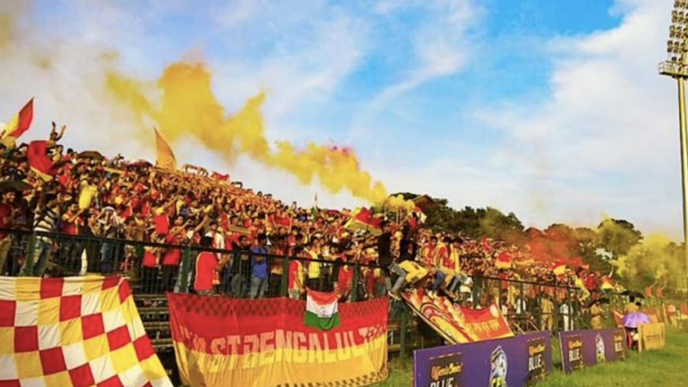 ৫ ডিসেম্বর ইস্টবেঙ্গল মুখোমুখি হবে নর্থ-ইস্ট ইউনাইটেডের বিরুদ্ধে। মোহনবাগান খেলবে জামশেদপুর এফসি-র বিরুদ্ধে ৭ ডিসেম্বর।