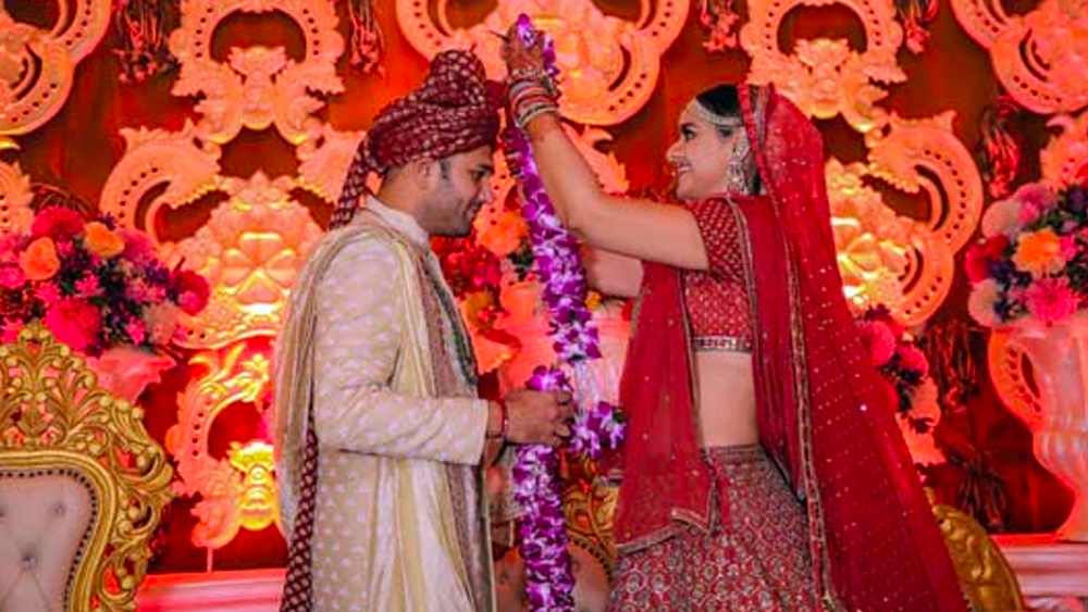 টেলিভিশনের জনপ্রিয় অভিনেত্রী প্রাচী তেহলান চলতি বছরের অগস্ট মাসেই বিয়ে করেছেন। পাত্র রোহিত সারোহা।