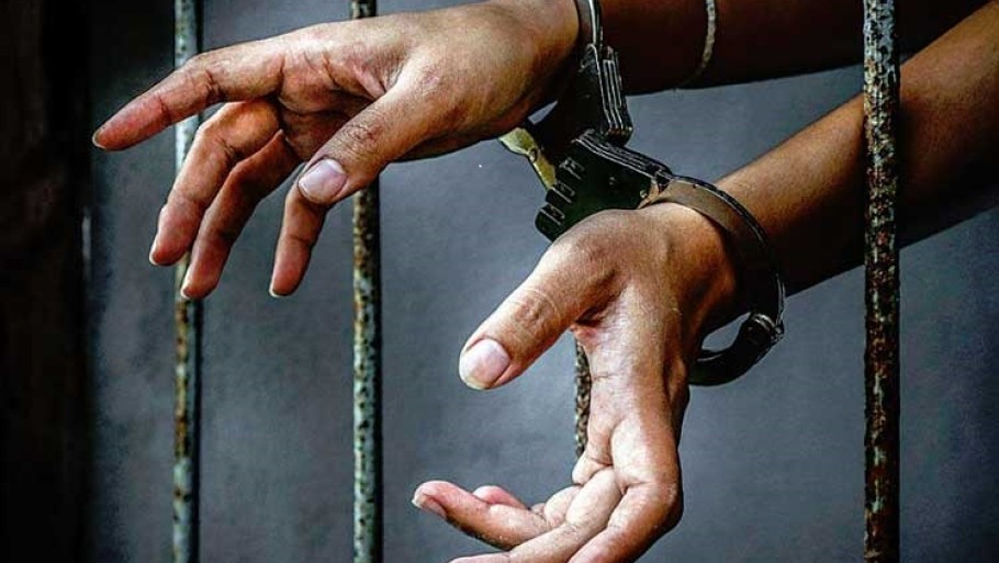 ২০০৮ সালের ২১ জানুয়ারি ১১ জনের বিরুদ্ধে যাবজ্জীবন কারাবাসের রায় দিয়েছিল ওই বিশেষ আদালত। মামলা চলাকালীন এক অভিযুক্তের মৃত্যু হয়েছিল।