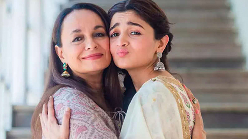 আশির দশকে ভারতীয় দূরদর্শনের আইকনিক ছবি ‘বুনিয়াদ’-এ সুলোচনা চরিত্রে সোনির অভিনয় দর্শকদের মন জয় করে নিয়েছিল। এর পর তিনি দীর্ঘদিন ছোট পর্দায় অভিনয় করেননি। ২০১৭ সালে সোনিকে দেখা গিয়েছে ‘লভ কা হ্য়ায় ইন্তেজার’
ধারাবাহিকে।