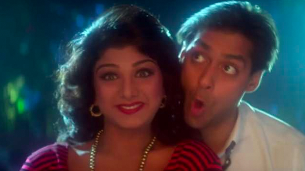 ১৯৯৭ সালে মুক্তি পায় ‘জুড়ুয়া’। সলমন খানের বিপরীতে এই ছবিতে রম্ভার অভিনয় সুপারহিট হয়। এই ছবি থেকেই বলিউডে ধীরে ধীরে নিজের পরিচিতি তৈরি করেন তিনি।