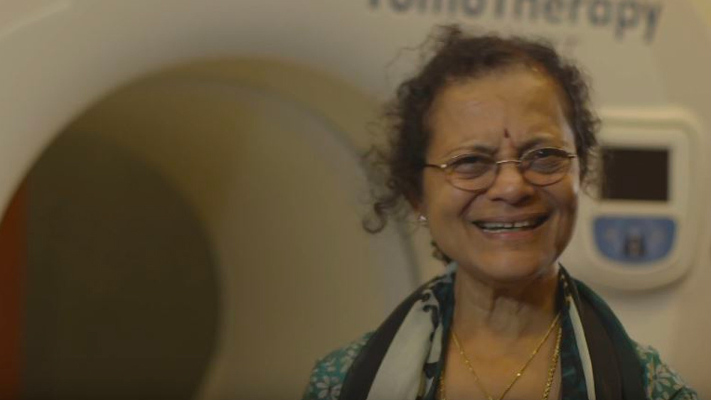 রেখার দিদি রেবতী স্বামীনাথন আমেরিকার প্রখ্য়াত চিকিৎসক। তিনি আমেরিকার ইলিনয়ে অঙ্কোলজিস্ট হিসেবে কর্মরত।