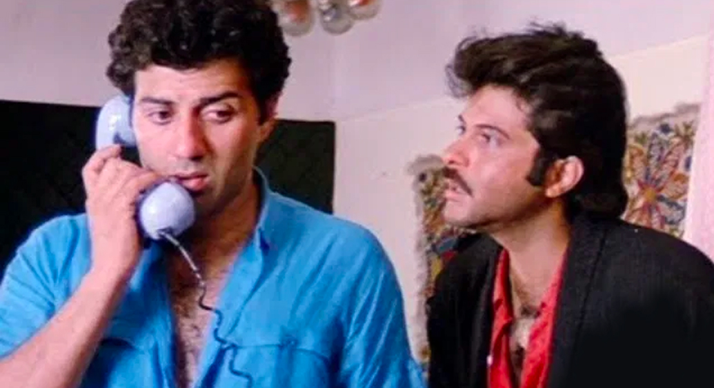 অনিলকে বার বার বুঝিয়ে বলার পরেও একই ঘটনা ঘটতে থাকে। শেষে দৃশ্যের শুটিং হয়ে যাওয়ার পরে সানি এত রেগে যান, তিনি অনিলের কলার ধরে তাঁকে মারতে উদ্যত হন। শেষে সেটে উপস্থিত বাকিদের মধ্য়স্থতায় দু’জনে শান্ত হন।