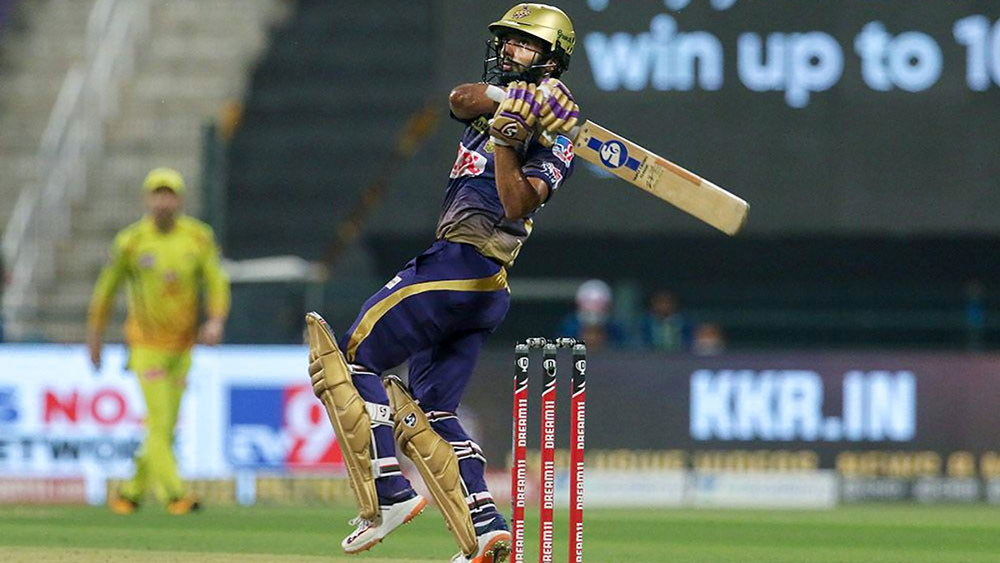রাহুল ত্রিপাঠী: মুম্বইয়ের বিরুদ্ধে ৭ নম্বরে নেমে মাত্র ৩ রান করতে পেরেছিলেন। চলতি আইপিএলেও তাঁর পারফরম্যান্সেও ধারাবাহিকতার অভাব। আজ সেই অঙ্ক বদলাতে চাইবেন রাহুল ত্রিপাঠী।