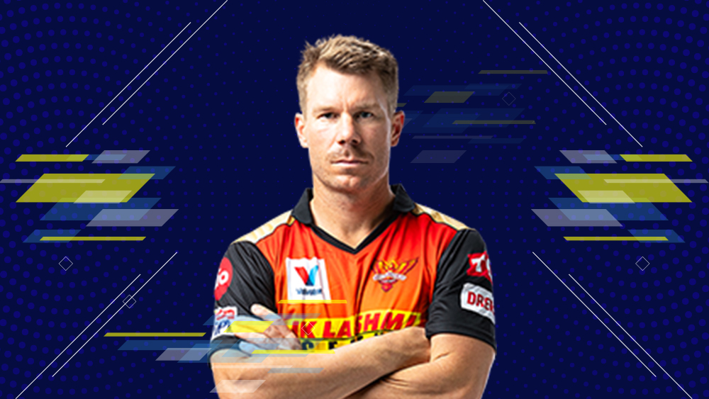 ডেভিড ওয়ার্নার: হায়দরাবাদ দলকে যে ভাবে সামনে থেকে নেতৃত্ব দিয়েছেন তিনি, তাতে এই দলেও তাঁকেই বেছে নেওয়া হল অধিনায়ক হিসেবে। ১৬ ম্যাচে তাঁর সংগ্রহ ৫৪৮ রান। শিখরের সঙ্গে তাঁর ব্যাট চলতে শুরু করলে প্রতিপক্ষের বিপদ শুধু সময়ের অপেক্ষা।