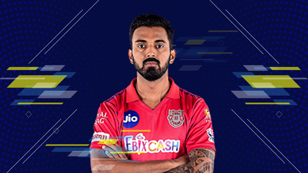 লোকেশ রাহুল: কমলা টুপির মালিক ওপেনার হিসেবে আইপিএলে খেললেও এই দলে তাঁকে তিন নম্বরে আসতে হবে। তাঁর মতো পারদর্শী ব্যাটসম্যান যে কোনও জায়গাতেই প্রতিপক্ষের ত্রাস। ১৬ ম্যাচে তাঁর সংগ্রহ ৬৭০ রান, গড় ৫৫.৮৩। এই দলের উইকেট রক্ষার দায়িত্ব তাঁর কাঁধেই।