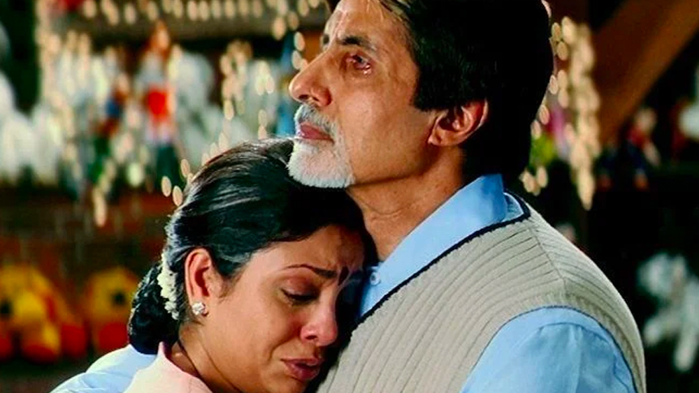 এর পর শেফালির নামের পাশে যোগ হয়েছে একের পর এক বড় ছবি। ‘মহাব্বতেঁ’, ‘মনসুন ওয়েডিং’, ‘ওয়ক্ত’, ’১৫ পার্ক অ্যাভিনিউ’, ‘কার্তিক কলিং কার্তিক’, ‘লক্ষ্মী’, ‘দিল ধড়কনে দো’-সহ বিভিন্ন ধরনের ছবিতে নানা ভূমিকায় ধরা পড়ে তাঁর অভিনয় দক্ষতা।