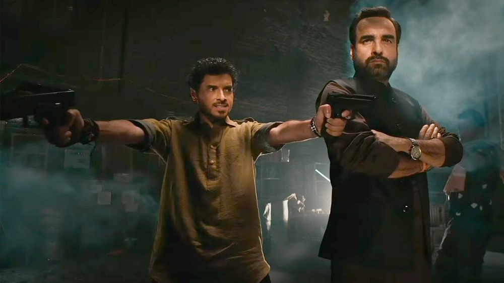 কিন্তু ওয়েব সিরিজ ‘মির্জাপুর’ আচমকাই যেন জনপ্রিয়তার শীর্ষে পৌঁছে দিয়েছে তাঁকে। প্রথম সিজনেই দর্শকদের বেঁধে ফেলেছিল তাঁর অভিনয়। দ্বিতীয় সিজনেও প্রধান চরিত্র মুন্না ত্রিপাঠী ওরফে মুন্না ভাইয়াকে পছন্দ করেন দর্শকরা।