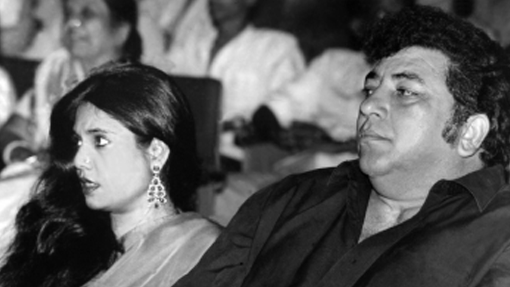 তার পর শাহলার ভাগ্যে জুটেছিল হুমকি। আমজাদ নাকি তাঁকে হুমকি দিয়ে বলেছিলেন, “তুমি আমার প্রস্তাব নাকচ করে দিলে? এটা যদি আমার গ্রাম হতো তোমাদের তিন প্রজন্ম মুছে দিতাম।” এক সাক্ষাৎকারে শাহলা নিজে জানিয়েছিলেন এ কথা। শাহলা অবশ্য নিজে প্রস্তাব ফেরাননি। ফিরিয়েছিলেন তাঁর বাবা।