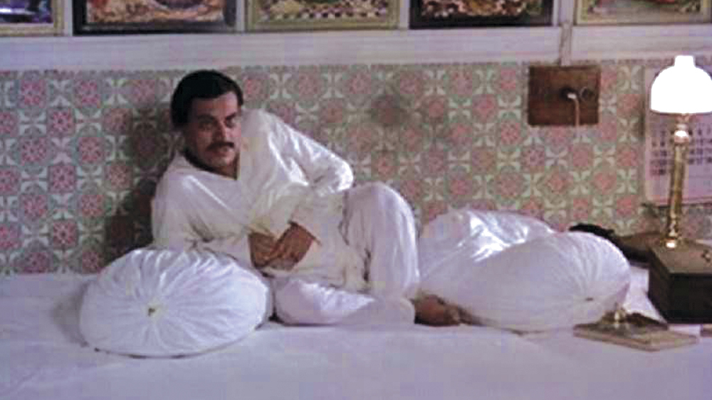 বাংলা কিশোর সাহিত্য এবং বাংলা ছবি যত দিন থাকবে, মগনলাল মেঘরাজের সঙ্গে মিস্টার মিত্তিরের ‘এক্সট্রা আর্ডিনারি’ বুদ্ধির টক্কর অমর হয়ে থাকবে।