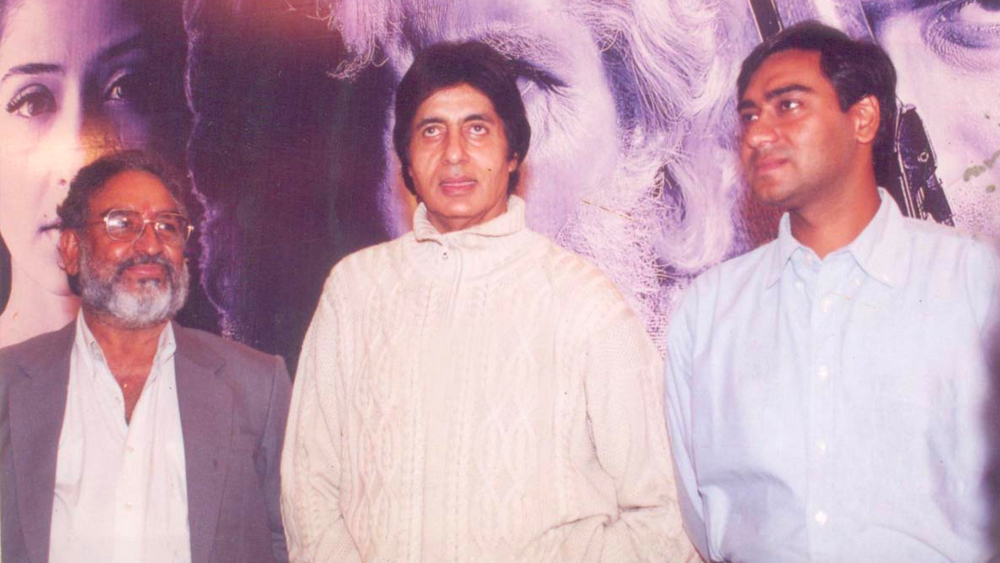 কিছু দিন ইন্ডাস্ট্রিতে ঘোরার পর বীরু বুঝে গিয়েছিলেন, চকোলেট হিরোদের ভিড়ে তাঁর সুযোগ পাওয়ার স্বপ্ন অধরাই হতে চলেছে। ভেঙে পড়েছিলেন তিনি।