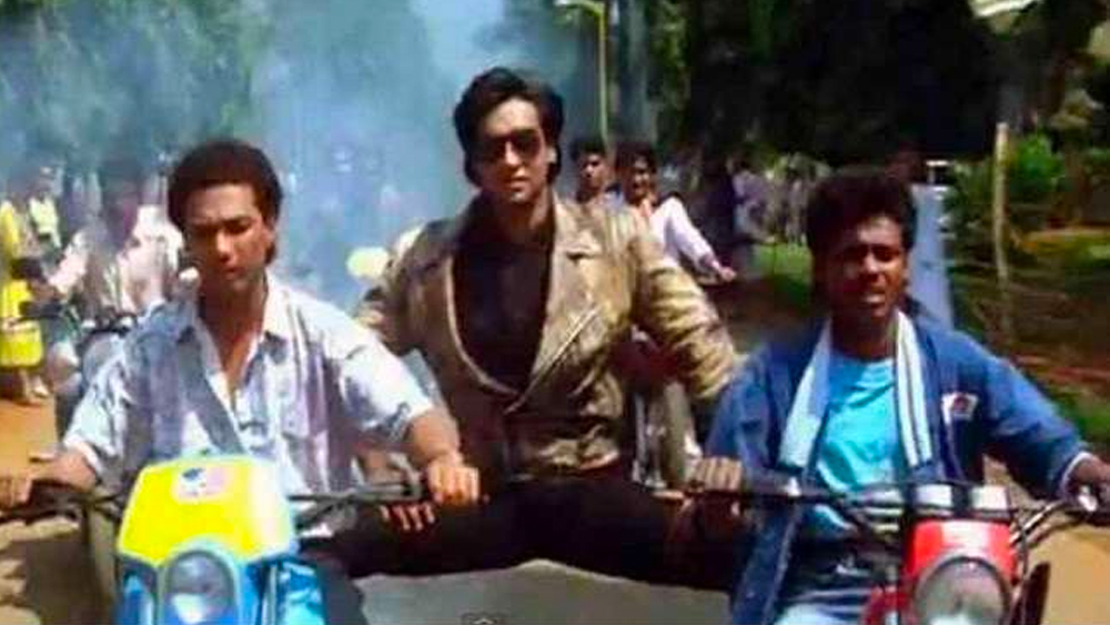 ছেলে অজয় বলিউডে 'স্টান্ট হিরো' হিসেবে পরিচিত। ডেবিউ ফিল্ম ‘ফুল অউর কাঁটে’-তে স্টান্ট করে সকলের নজর কেড়ে নেন অজয়। এই ফিল্মে দু’টো চলন্ত মোটর সাইকেলের মাঝে দাঁড়িয়ে স্টান্ট দেখিয়েছিলেন। তাঁর স্টান্টে হাতেখড়ি বাবা বিরুর কাছেই। তেমনই অভিনেতা ভিকি কৌশলের বাবা অ্যাকশন ডিরেক্টর শ্যাম কৌশলের গুরু বিরুই।