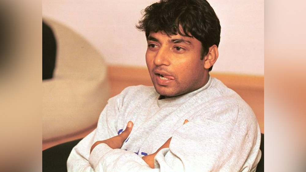 গুজরাতের কচ্ছ প্রদেশে প্রাচীন দেশীয় রাজন্য স্টেট ছিল নওয়ানগর। সেখানে ১৫৪০ থেকে দেশের স্বাধীনতার বছর অর্থাৎ ১৯৪৮ অবধি, শাসনের দায়িত্বে ছিল জাডেজা বংশ। সেই বংশের উত্তর-শাখাতে জন্ম অজয় জাডেজার, ১৯৭১-এর ১ ফেব্রুয়ারি।