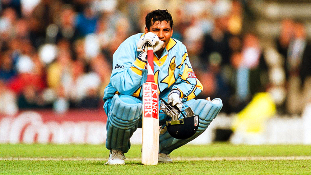 জাডেজার ক্রিকেট জীবন সংক্ষিপ্ত হয়ে যায় নিষেধাজ্ঞার কোপে। ম্যাচ গড়াপেটার অভিযোগে অভিযুক্ত ভারতীয় ক্রিকেটারদের মধ্যে তিনি ছিলেন অন্যতম। ২০০০ সালে ৫ বছরের জন্য তিনি নির্বাসিত হন সব ধরনের ক্রিকেট থেকে।