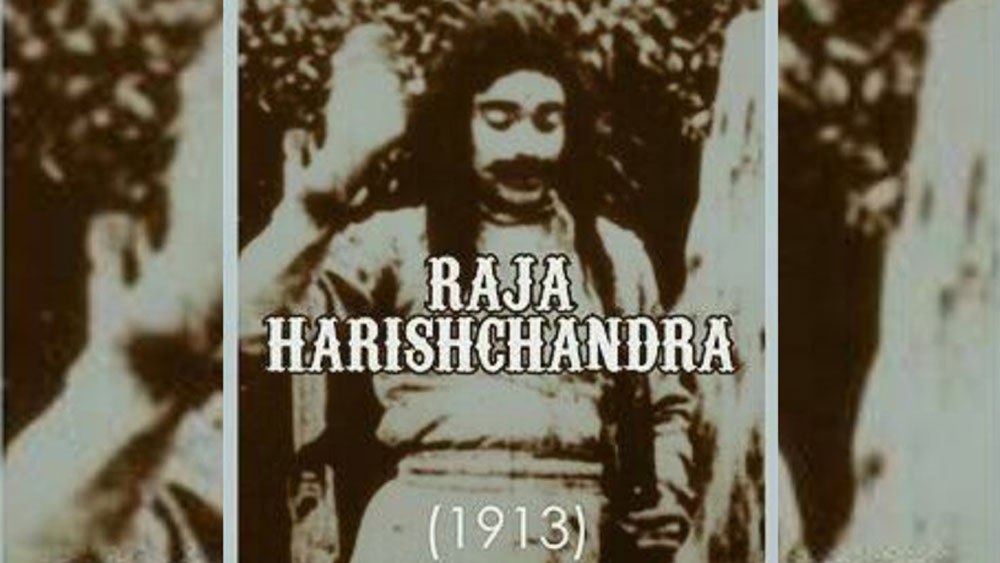 অভিনয় জগতে আসার বিন্দুমাত্র ইচ্ছা ছিল না অণ্ণার। মূলত টাকার জন্যই তিনি এই প্রস্তাবে রাজি হয়ে গিয়েছিলেন। ৯ জন অভিনেতা নিয়ে শ্যুটিং শুরু হল ‘রাজা হরিশচন্দ্র’-এর।