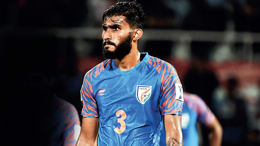 শুভাশিস বসু: মুম্বই সিটি থেকে এসেছেন এটিকে-মোহনবাগানে। যদিও প্রথমবার নয়। এর আগেও তিনি পরেছিলেন সবুজ-মেরুন জার্সি। আইএসএল-এ ৫২টি ম্যাচ খেলে ফেলা এই ডিফেন্ডারের দিকে নজর রাখতেই হবে।