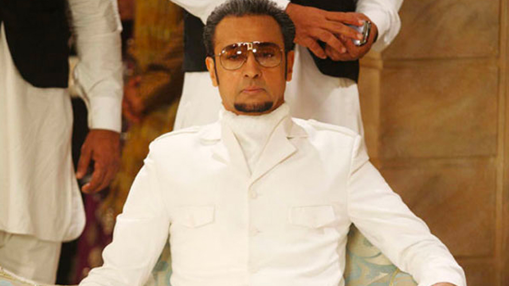 তিনি বলিউডের ‘ব্যাড ম্যান’ গুলশন গ্রোভার। দ্বিতীয় বারের জন্য মু্ম্বই আসার পর আর বাড়ি ফিরে যেতে হয়নি তাঁকে। ৪০ বছর ধরে ইন্ডাস্ট্রিতে কাজ করে চলেছেন তিনি।