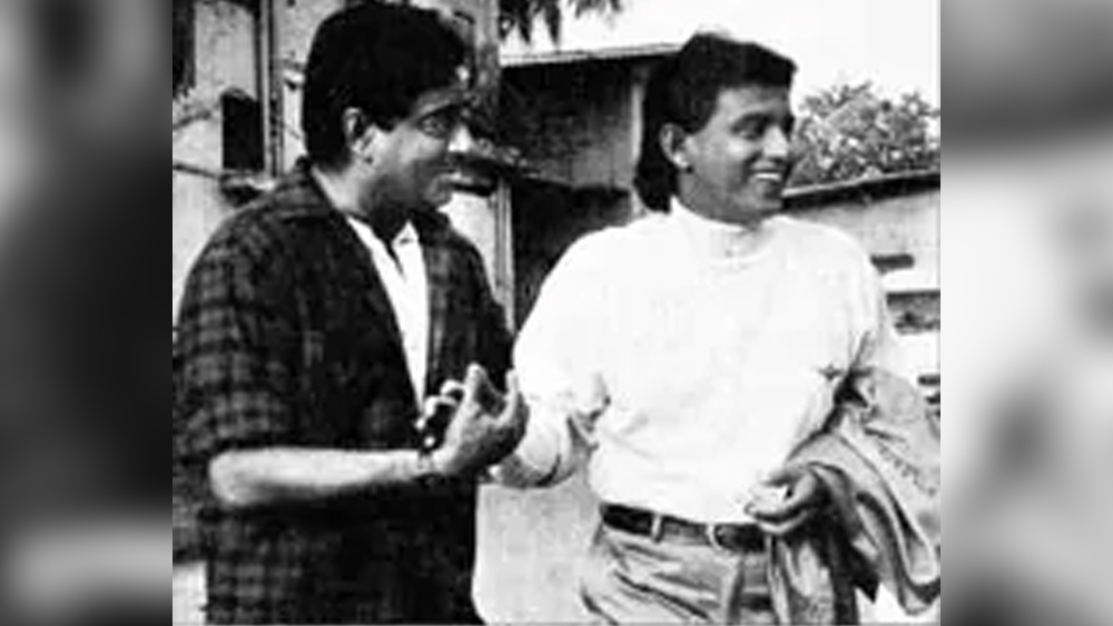 বিষয়টি এমন যে এই ফিল্মে মিঠুন ছাড়াও শত্রুঘ্ন সিনহা ছিলেন। ডবল হিরো ফিল্ম তিনি করতে চাইছিলেন না। তাই স্ক্রিপ্টে কিছু বদল আনার কথা জানান মিঠুন।