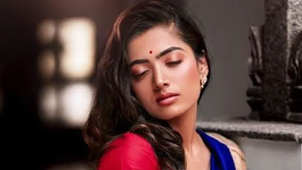 ২০১৭ সালে দক্ষিণী নায়ক রক্ষিত শেট্টিকে বিয়ে করেন তিনি। কিন্তু বছর ঘুরতে না ঘুরতেই তাঁদের বিচ্ছেদও হয়ে যায়।