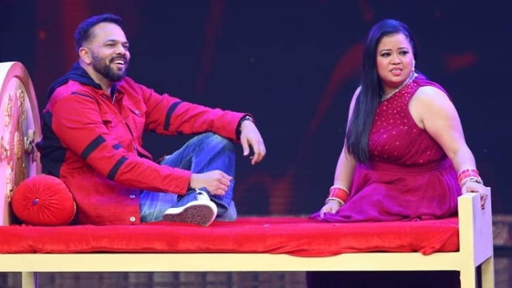 অভাবের সঙ্গে ভারতীর আরও এক দুঃখের জায়গা ছিল তাঁর চেহারা। স্কুলে বন্ধুদের মাঝে নিয়মিত ঠাট্টা ইয়ার্কির শিকার হতেন তিনি। চেহারা নিয়ে কটু মন্তব্য শুনতে শুনতে কেঁদেও ফেলতেন তিনি। তবে মোটা হলেও তিরন্দাজি এবং রাইফেল শ্যুটিংয়ের মতো স্পোর্টসে তিনি ছিলেন জুড়িহীন। রাজ্য এবং জাতীয় স্তরে তিনি এই দু’টি খেলায় স্কুলের হয়ে প্রতিনিধিত্বও করেছেন।