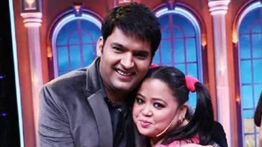 নাটকে ভারতীর পারফরম্যান্সে খুশি কপিল তাঁকে তাঁদের নাটকের দলে যোগ দেওয়ার প্রস্তাব দেন। সপ্তাহে দু’টি শো। শো পিছু পারিশ্রমিক ছিল ২৫০ টাকা। পারিশ্রমিকের কথা ভেবে রাজি হয়ে যান ভারতী।